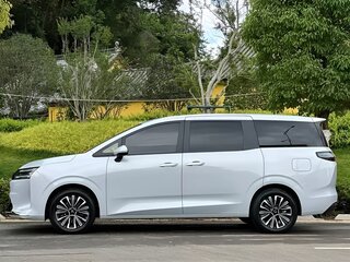 2026 Wuling Starlight 730, серебристый, 2380000 рублей, вид 5