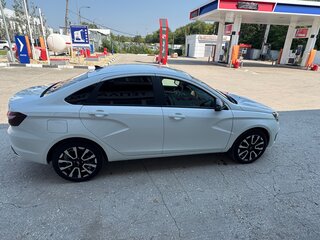 2024 Lada (ВАЗ) Vesta I Рестайлинг (NG), белый, 1350000 рублей, вид 4