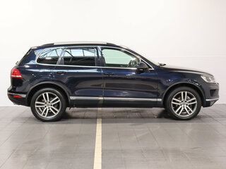 2015 Volkswagen Touareg II Рестайлинг, синий, 2399000 рублей, вид 5