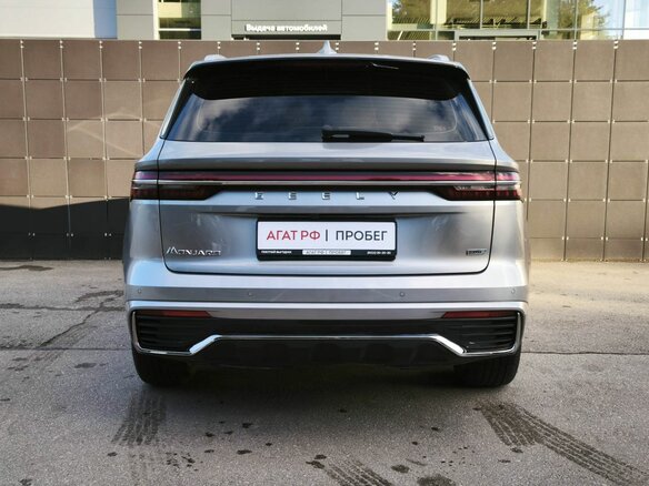 2022 Geely Monjaro I, серебристый, 3099000 рублей - вид 5
