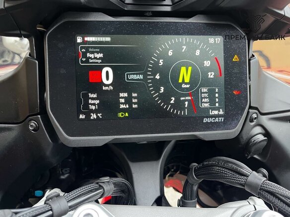2025 Ducati Multistrada V4, красный, 2647000 рублей - вид 4