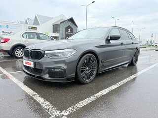 2018 BMW 5 серии 540d xDrive VII (G30/G31/G38), серый, 3900000 рублей, вид 3