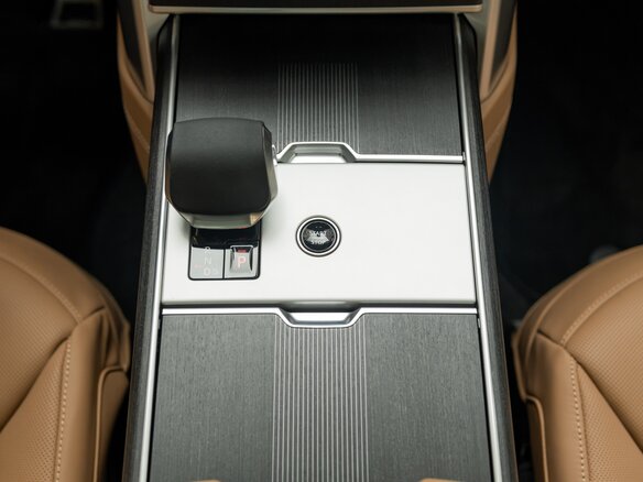 2026 Land Rover Range Rover D350 MHEV V, чёрный - вид 26