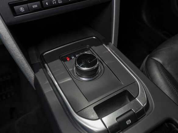 2018 Land Rover Discovery Sport I, чёрный - вид 12
