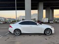 2018 Lexus IS 300h III Рестайлинг, белый, 2490000 рублей - вид 4