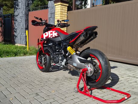2021 Ducati Hypermotard, красный, 1300000 рублей, вид 4