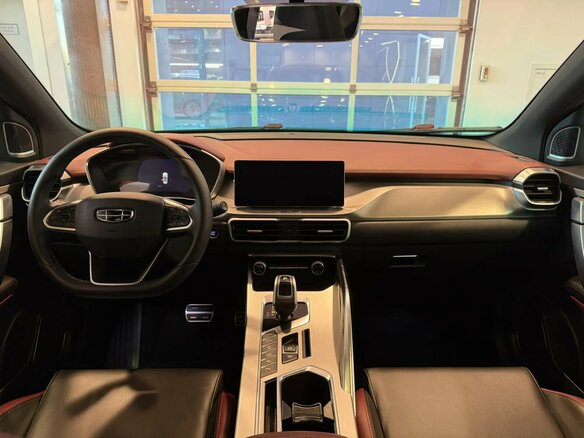 2020 Geely Coolray I, красный, 1530000 рублей - вид 16