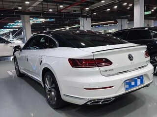 2024 Volkswagen Passat CC 380 TSI II Рестайлинг, белый, 2809684 рублей, вид 4