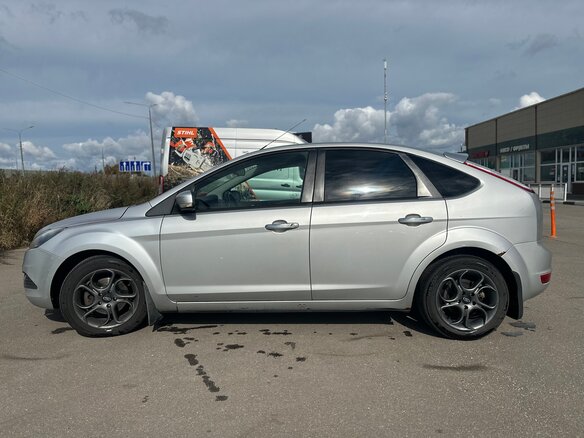 2010 Ford Focus II Рестайлинг, серый - вид 7