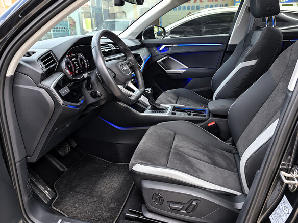 2023 Audi Q3 35 TFSI II (F3), серый, 2500000 рублей - вид 5