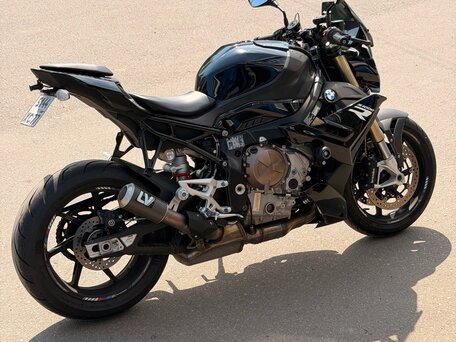 2023 BMW S 1000 R, чёрный, 2000000 рублей, вид 1