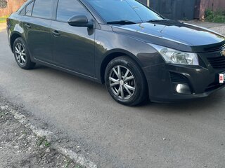 2013 Chevrolet Cruze I Рестайлинг, серый, 790000 рублей, вид 2