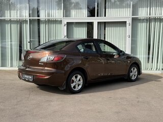 2013 Mazda 3 II (BL) Рестайлинг, коричневый, 749000 рублей, вид 5