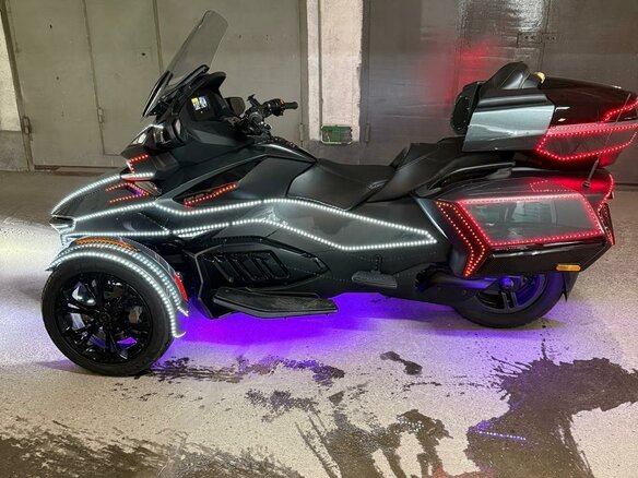 2020 BRP Can-Am Spyder, серый, 3700000 рублей - вид 24