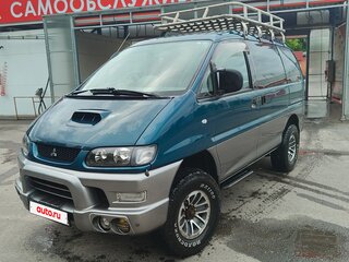 1998 Mitsubishi Delica IV, зелёный, 850000 рублей, вид 2