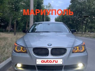 2004 BMW 5 серии 525i V (E60/E61), серебристый, 740000 рублей, вид 1
