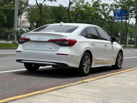 2022 Honda Civic XI, белый, 1485000 рублей - вид 5