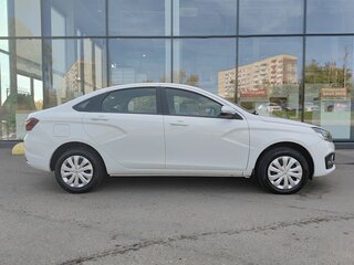 2023 Lada (ВАЗ) Vesta I Рестайлинг (NG), белый, 1120000 рублей, вид 4