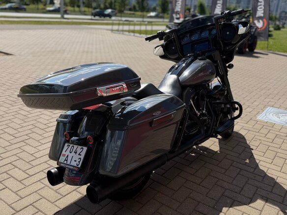 2022 Harley-Davidson Street Glide ST, серый, 2550000 рублей - вид 13