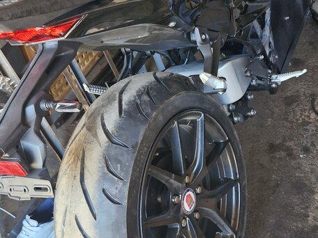 2026 Kawasaki Z 1000, чёрный, 340000 рублей, вид 5