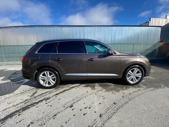 2015 Audi Q7 II (4M), коричневый - вид 2