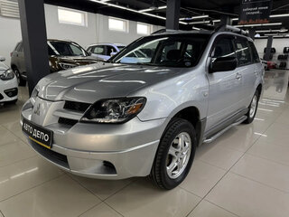 Mitsubishi Outlander I