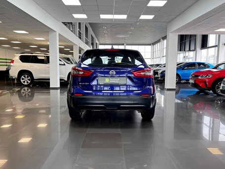 2019 Nissan Qashqai II Рестайлинг, синий, 1845000 рублей, вид 4