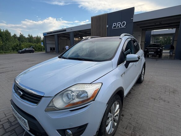 2009 Ford Kuga I, белый, 730000 рублей