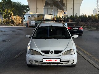 2002 Renault Megane I Рестайлинг, белый, 140000 рублей, вид 3