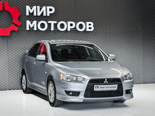 2010 Mitsubishi Lancer X, серебристый, 780000 рублей, вид 3