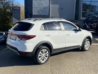 2018 Kia Rio X-Line IV, белый, 998000 рублей, вид 3