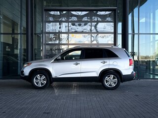 2012 Kia Sorento II, серебристый, 1599000 рублей, вид 4