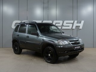 2018 Chevrolet Niva I Рестайлинг, серый, 829000 рублей, вид 1