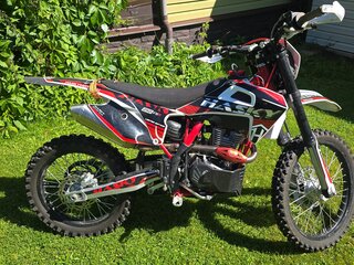 2025 Hasky F5 250, красный, 150000 рублей, вид 3