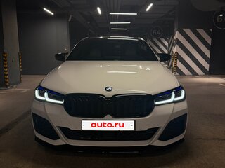 2020 BMW 5 серии 540d xDrive VII (G30/G31/G38) Рестайлинг, белый, 5400000 рублей, вид 2