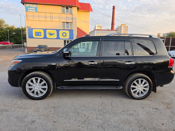 2011 Lexus LX 570 III, чёрный, 3500000 рублей - вид 5