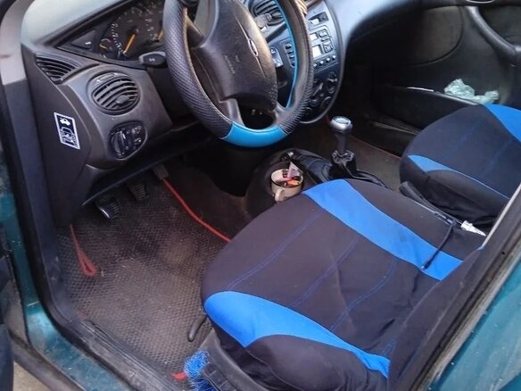 1999 Ford Focus I, зелёный, 350000 рублей - вид 2