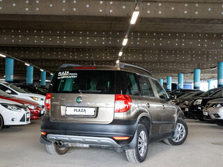 2011 Skoda Yeti I, коричневый, 1150000 рублей, вид 3