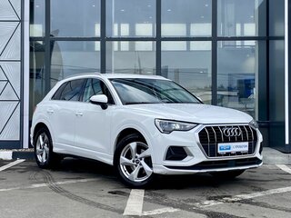 2020 Audi Q3 35 TFSI II (F3), белый, 2599000 рублей, вид 3