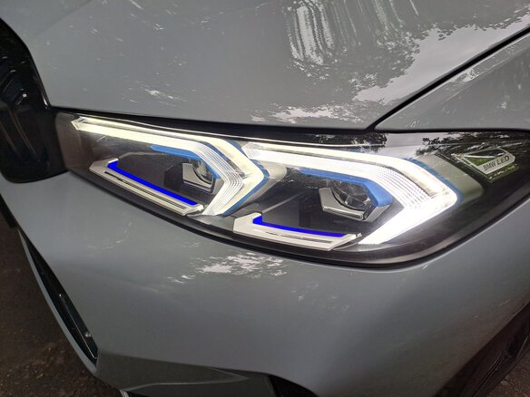 2025 BMW 3 серии 320i VII (G2x) Рестайлинг 2, серый - вид 13