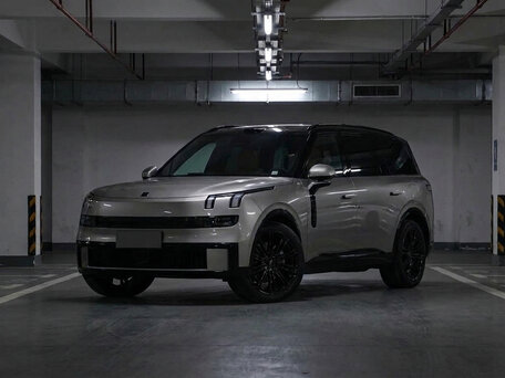 2026 Lynk & Co 900, серебристый, 7400000 рублей, вид 1