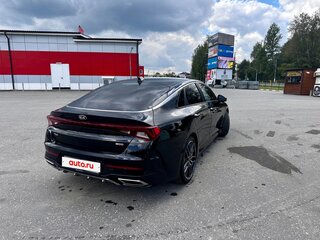 2021 Kia K5 III, чёрный, 2900000 рублей, вид 4