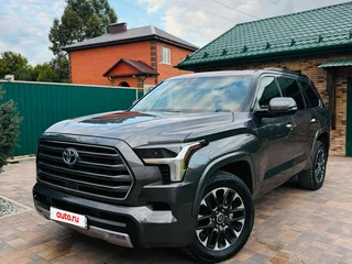 2023 Toyota Sequoia III, серый, 8950000 рублей, вид 1
