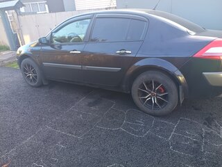 2007 Renault Megane II Рестайлинг, чёрный, 470000 рублей, вид 3
