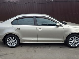 2013 Volkswagen Jetta VI, серебристый, 500000 рублей, вид 3