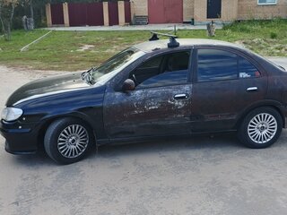 2001 Nissan Almera II (N16), пурпурный, 95000 рублей, вид 4