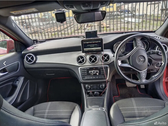 2014 Mercedes-Benz GLA 180 I (X156), красный, 1300000 рублей - вид 11