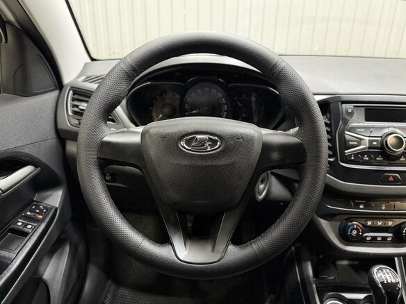 2017 Lada (ВАЗ) Vesta I, белый, 720000 рублей - вид 7