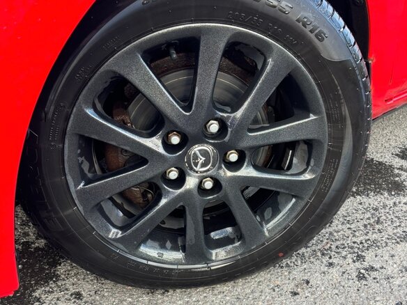 2008 Mazda 3 I (BK) Рестайлинг, красный, 650000 рублей - вид 8