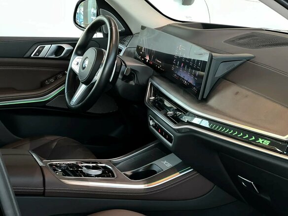 2025 BMW X5 Long 30Li IV (G05/G18) Рестайлинг, чёрный, 8995000 рублей - вид 29
